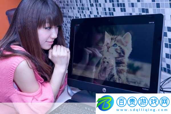 多人高h(yuǎn)p系統(tǒng)新增了美女短視頻：1.＂探索高HP系統(tǒng)下的美女短視頻新體驗(yàn)